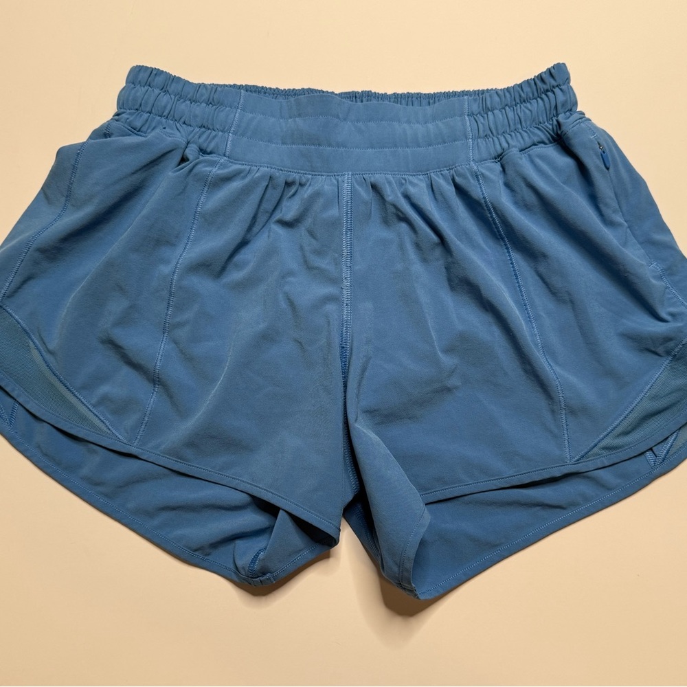 Lululemon Hotty Hot Low-rise Lined Short 4” Pool Side